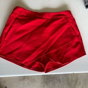 Red skort